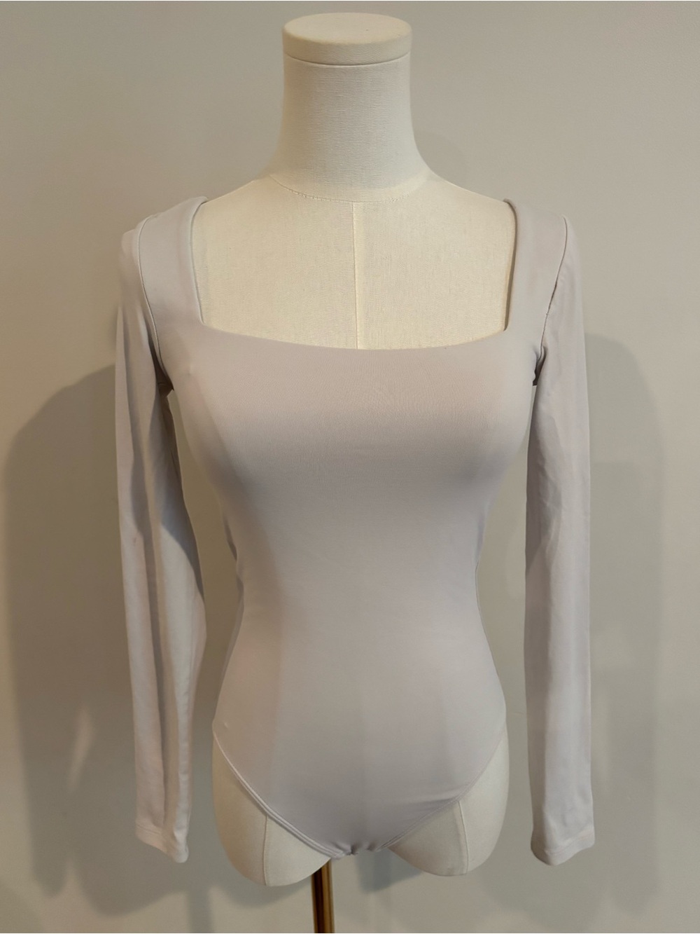 Babaton Contour Long Sleeve Square Neck Bodysuit